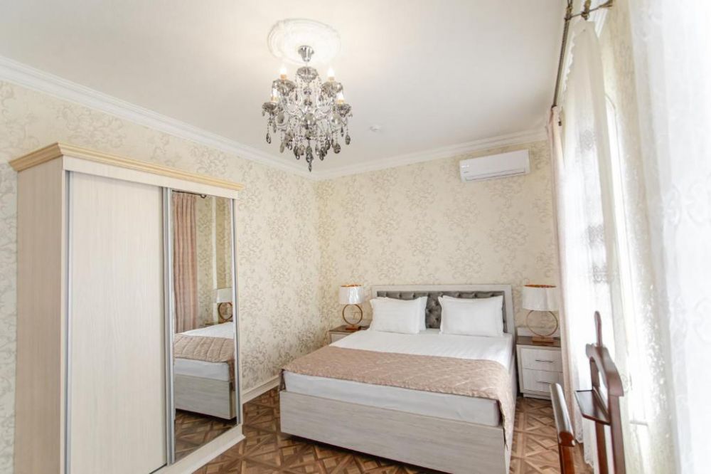 Apartment, Konstantin Plaza 4*