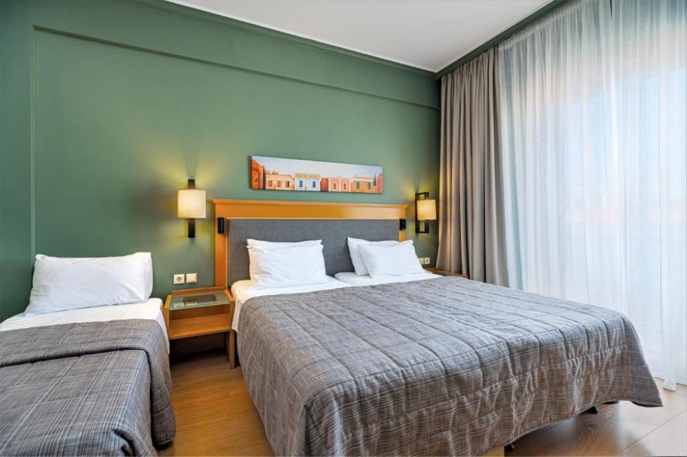 Standard DBL/TRPL Room, Plaka Hotel 3*