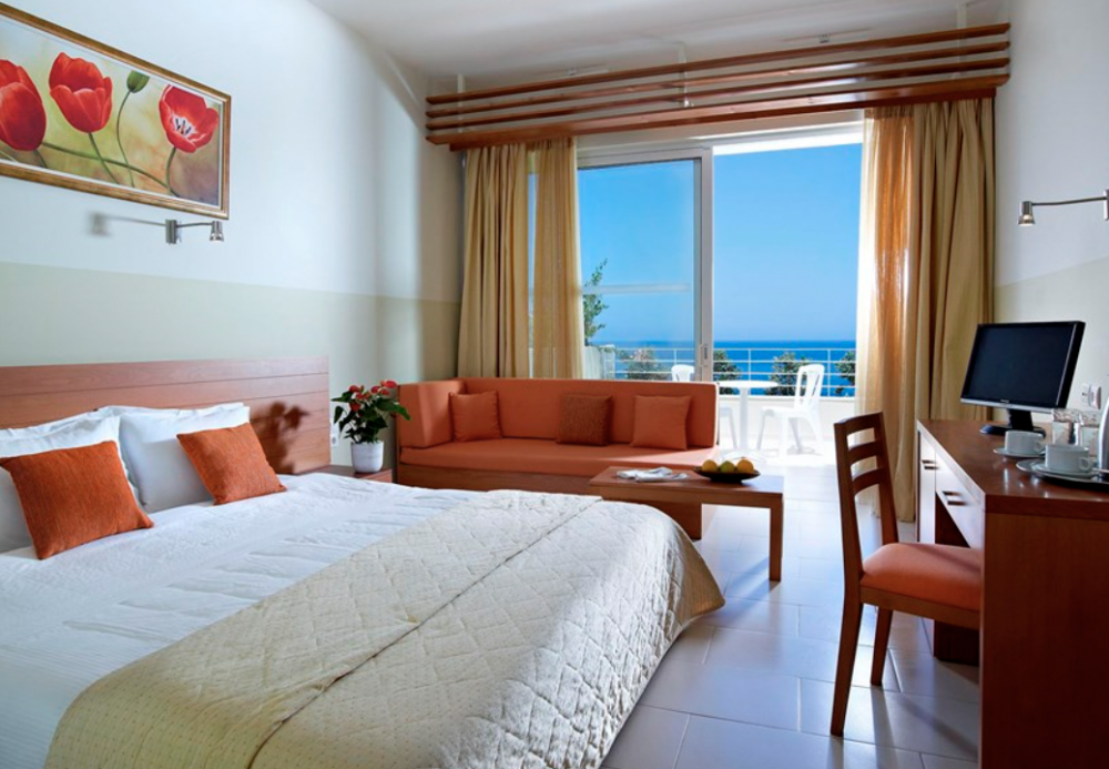 TWIN ROOM BEACH SIDE SEA VIEW, Bali Beach & Sofia Village 3*