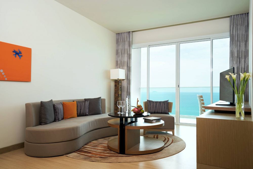 Family Suite Sea View (Club Benefits), Movenpick Siam Hotel Na Jomtien Pattaya 5*