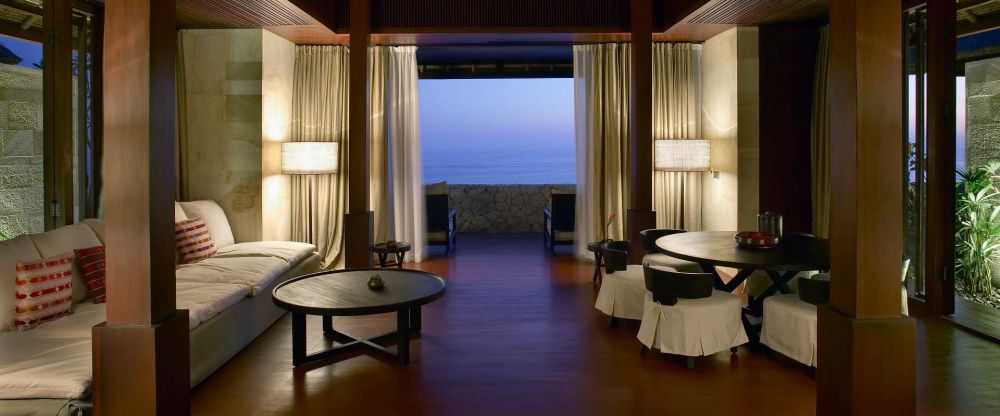 Two Bedroom Ocean Cliff Villa, Bulgari Resort Bali 5*