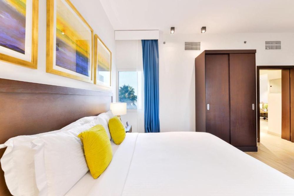 Two Bedroom Suite With Sea View, Radisson Blu Resort Fujairah 5*