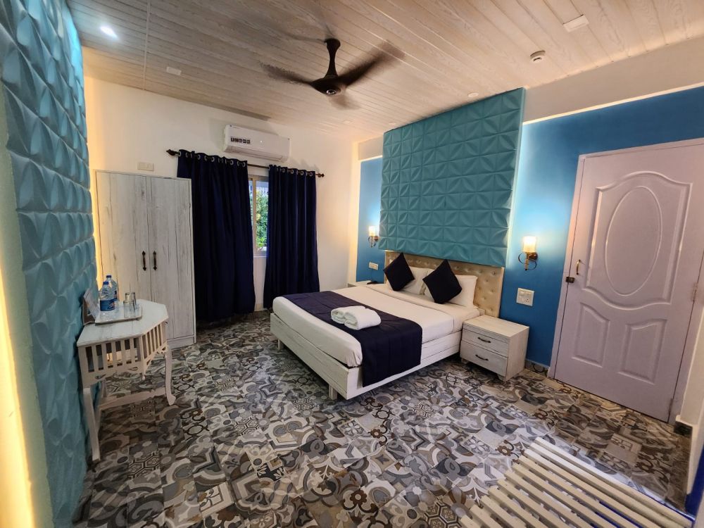 Junior Pent Suite, Paradise Village Beach Resort 3*