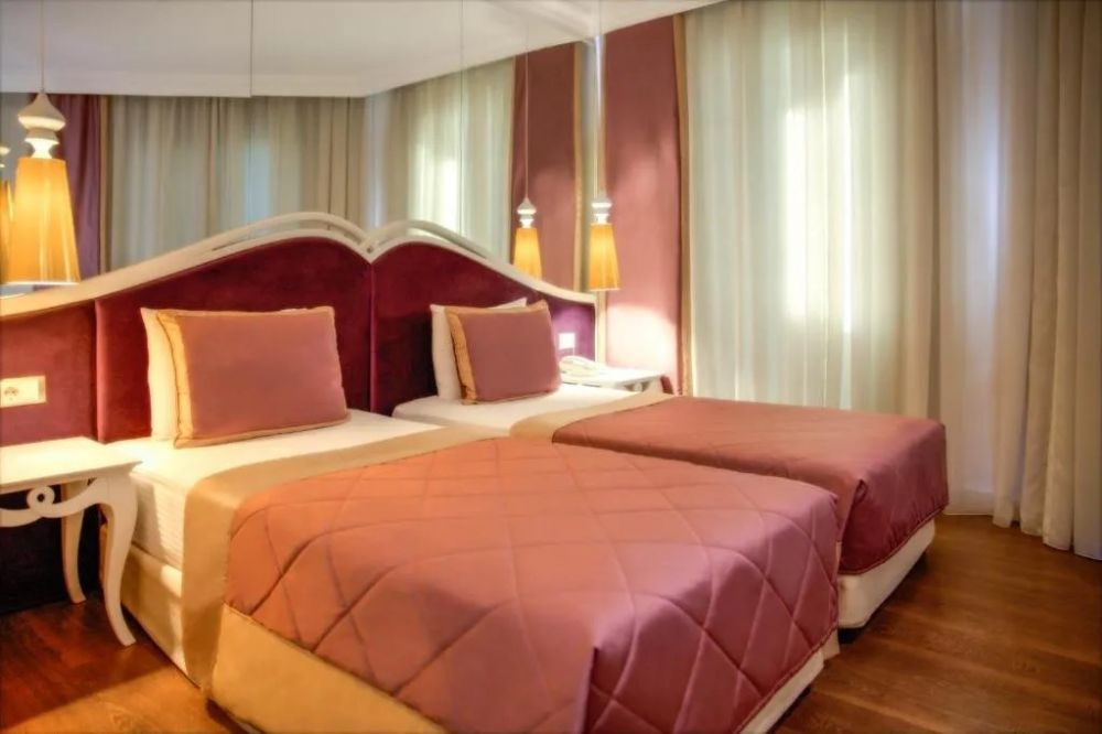 Standard Room, La Boutique Hotel & Suite 3*