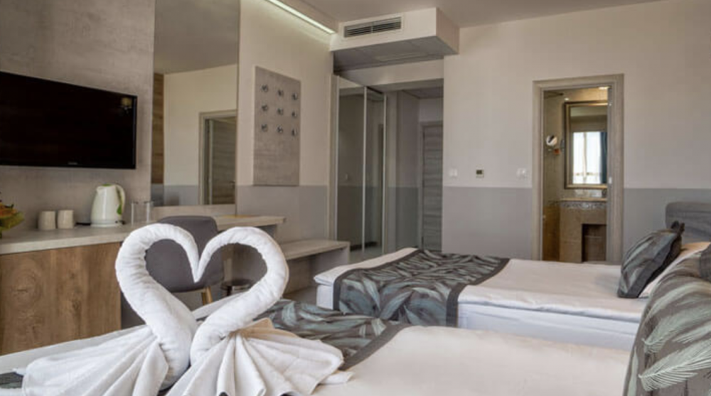 Sea view room (DOUBLE OR TWIN ROOM WITH BALCONY), Havana Golden Sands 4*