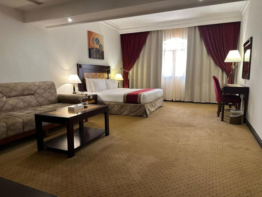 Deluxe, Caesar Hotel 3*