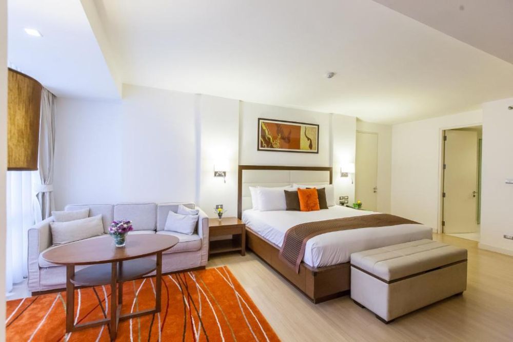 Studio Executive, Oakwood Residence Sukhumvit 24 4*