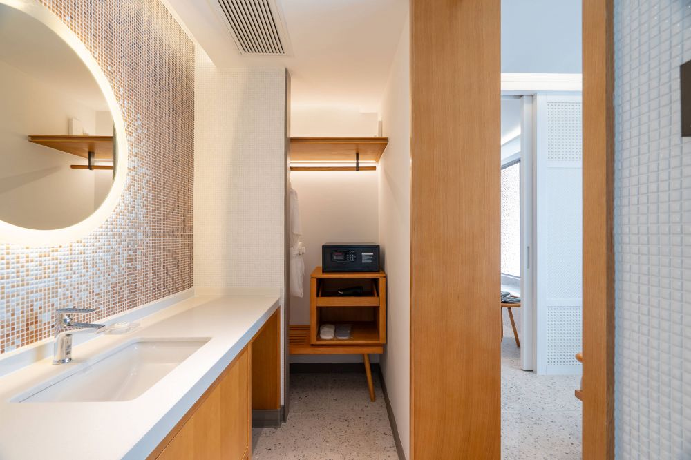 Deluxe Suite Ocean View, Wyndham Garden Phuket Kamala 5*