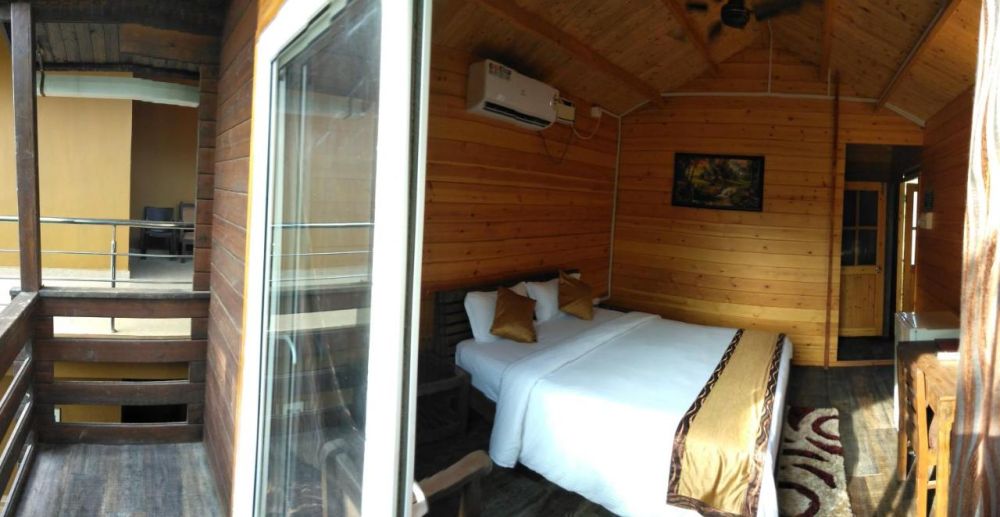 Super Deluxe, Wenzette Cottages 3*