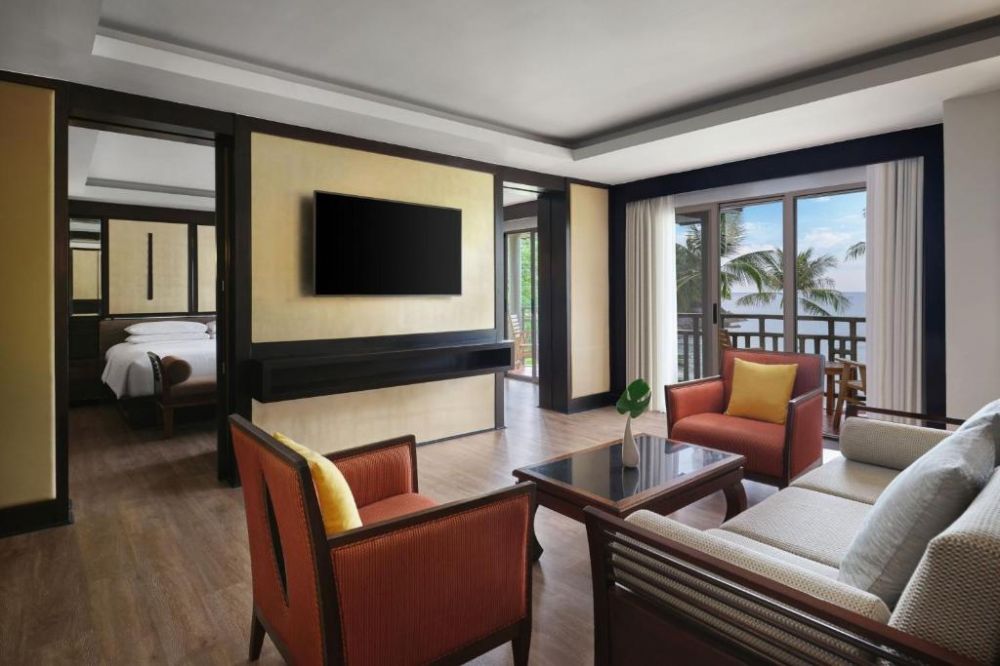 One Bedroom Suite, Phuket Marriott Resort & Spa Merlin Beach 5*