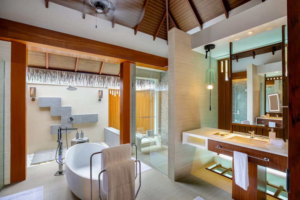 Ocean Villa, Pullman Maldives Maamutaa 5*