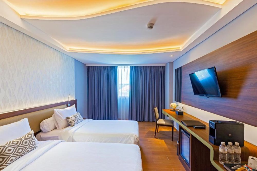 Deluxe, Infinity8 Bali 4*