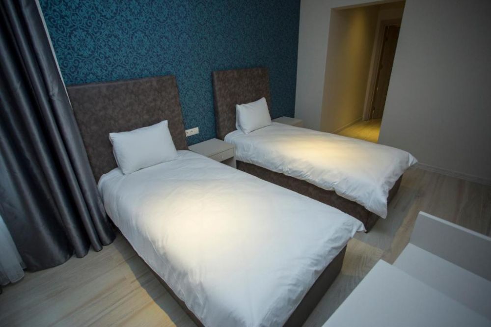 Standard, Downtown Batumi 4*