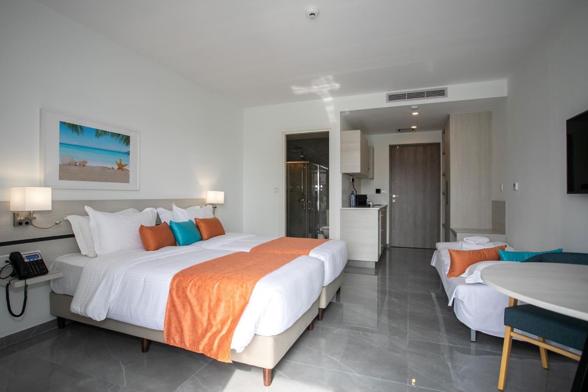 1 Bedroom Suite, Best Western Plus Larco Hotel 3*