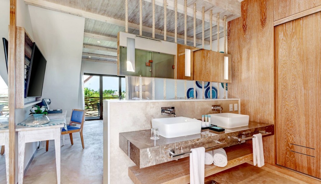 Deluxe Junior Suite Loft Ocean View, Mystique Holbox by Royalton 5*