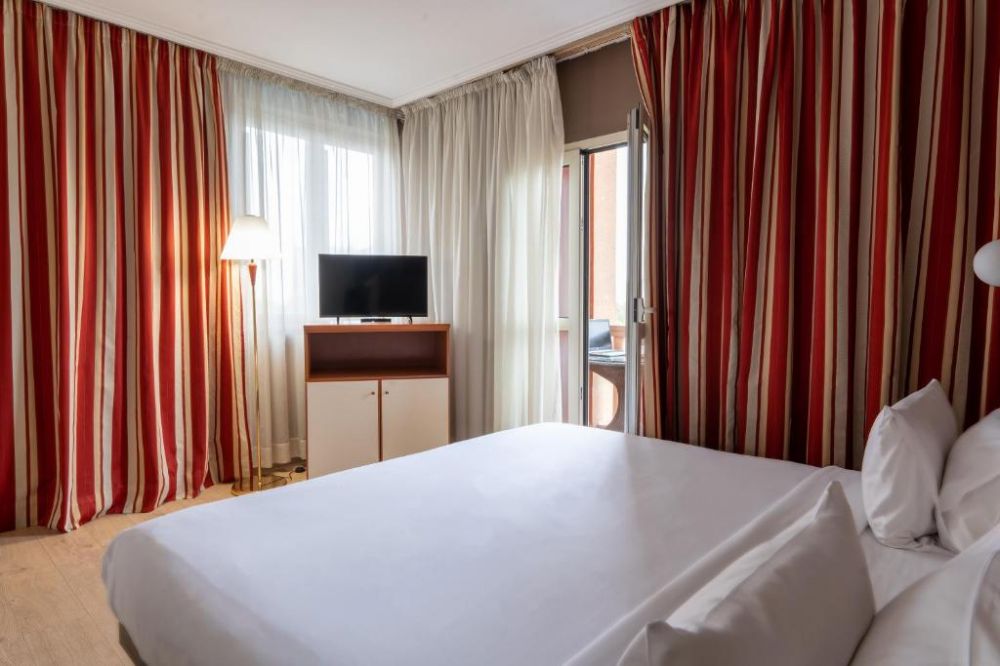 Executive, Best Western Congress 4*