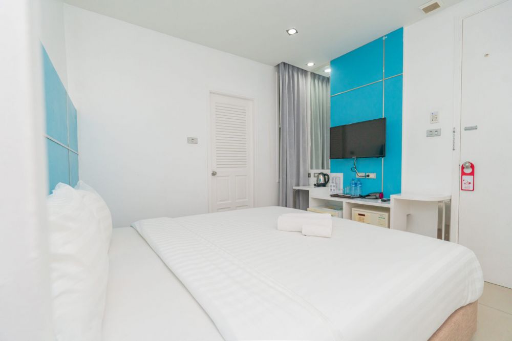 Superior Room, Patong Diamond Hotel 3*