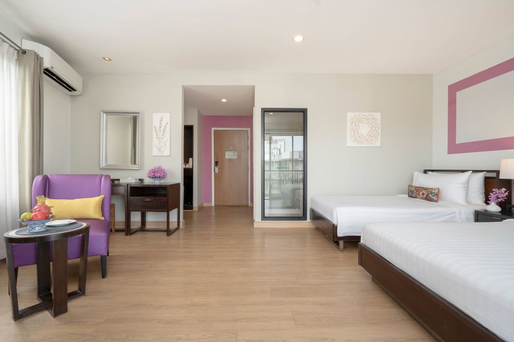 Deluxe Balcony, Hotel De Bangkok 3*