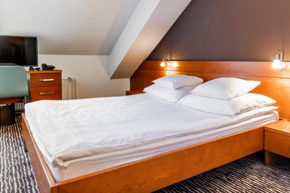 Double Attic, Hotel Kranjska Gora (ex. hotel Lek) 4*