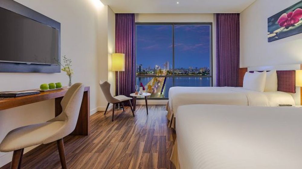 Deluxe River View, Vanda Hotel 4*