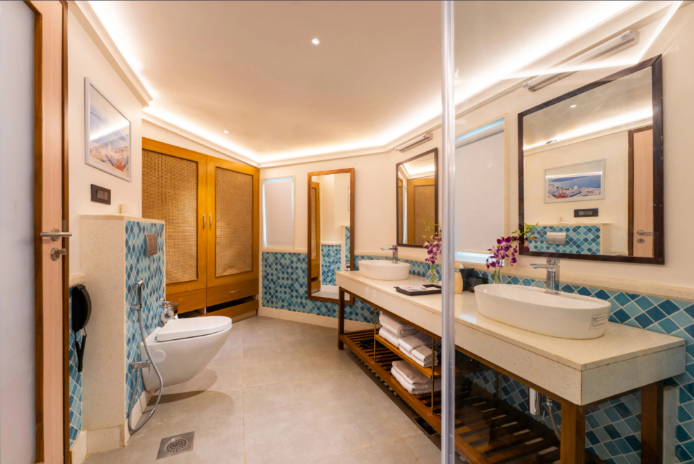 Royal Chalet, Planet Hollywood Beach Resort Goa 5*