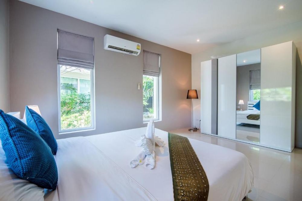 One Bedroom Garden Suite, The Beach Village Resort 4*