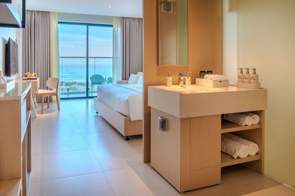 Deluxe Seaview, Lugano Hotel & Resort Cam Rahn 5*