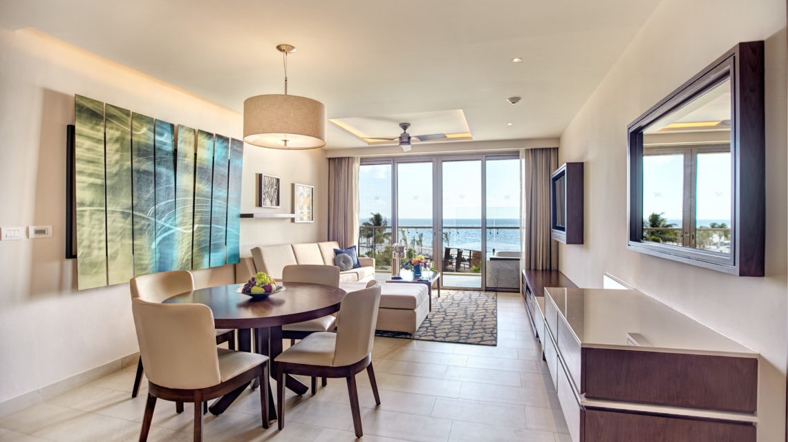 Luxury Presidential One Bedroom Suite OV, Royalton Riviera Cancun 5*