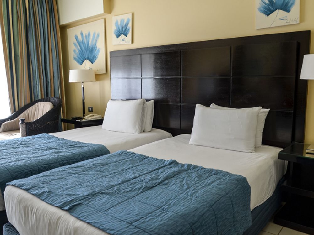 Standard Room, Reef Oasis Blue Bay 5*