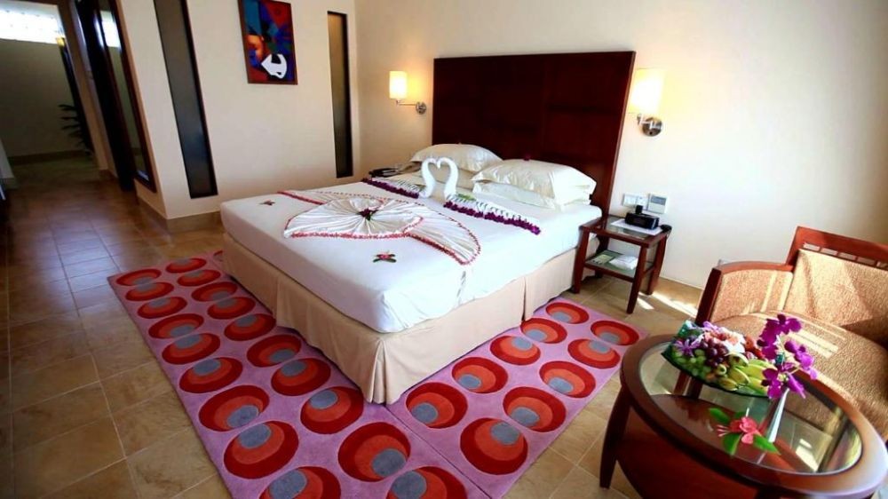 Deluxe Room, Hulhule Island Hotel 4*