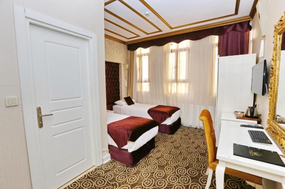 Deluxe Room/ With Balcony, Diamond Royal Hotel 4*