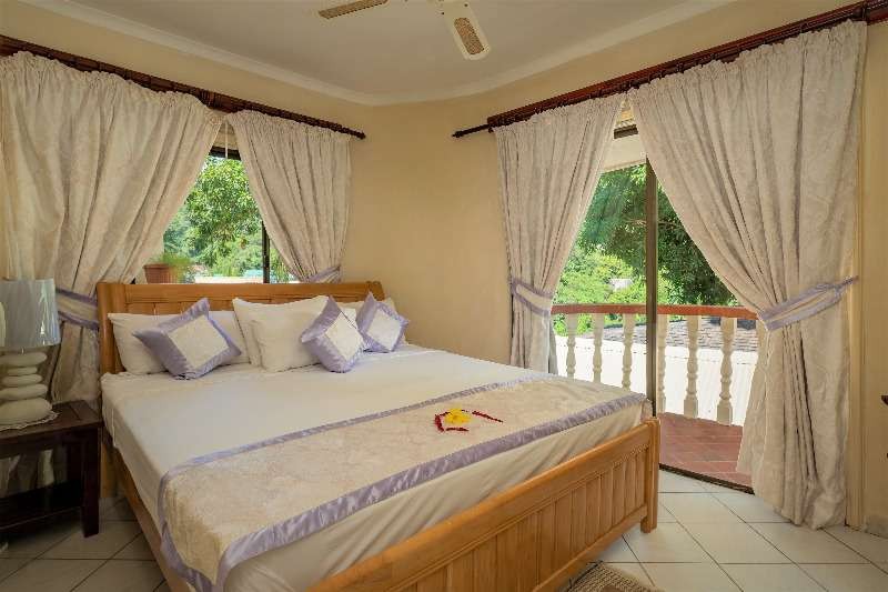 Family Room, Carana Hilltop Villa 4*