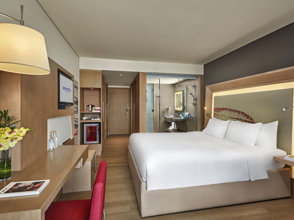 Superior, Novotel Danang Premier Han River 5*