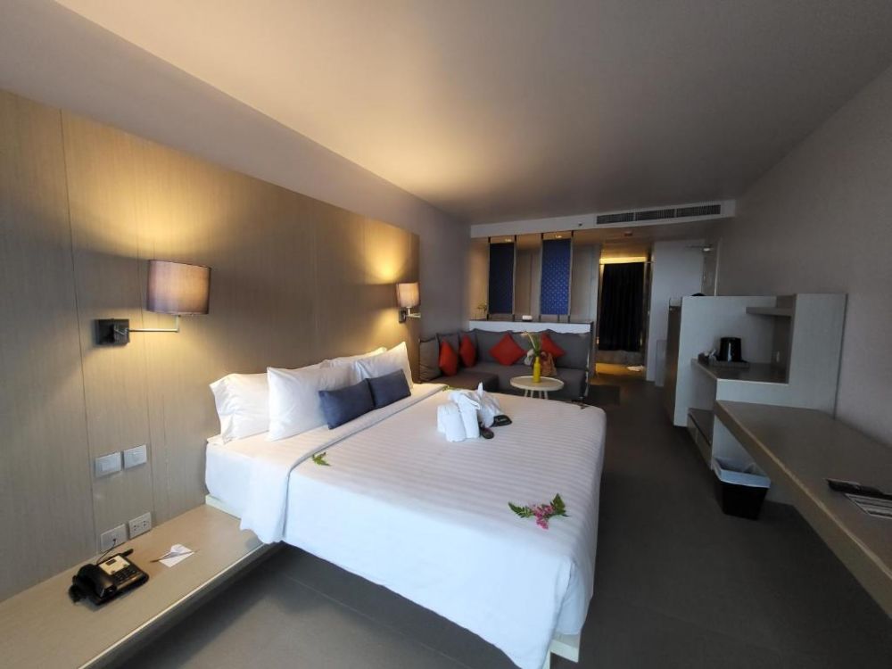 Deluxe SV, The Yama Hotel Phuket 4*