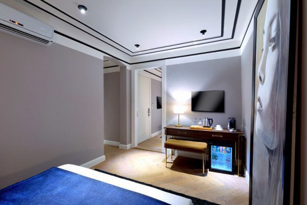 Family Room (No Window), Walton Hotels Galata 4*