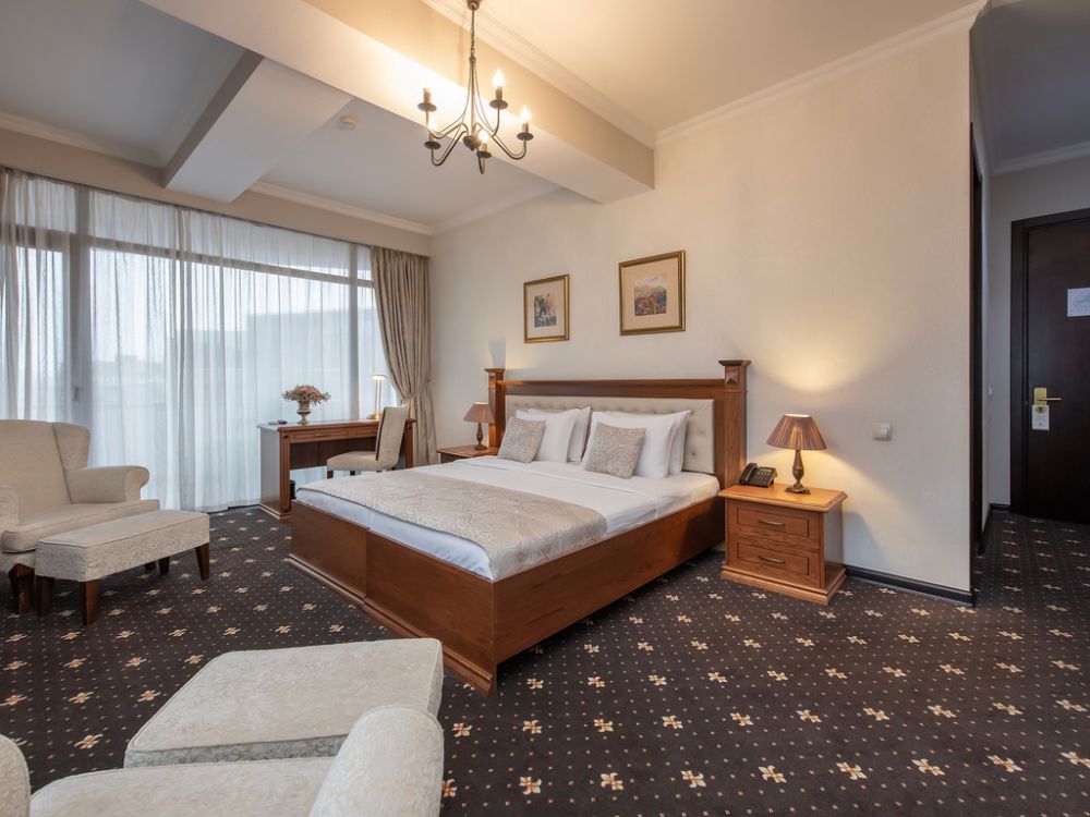 Superior DeLuxe With Terrace, Laerton Hotel 4*