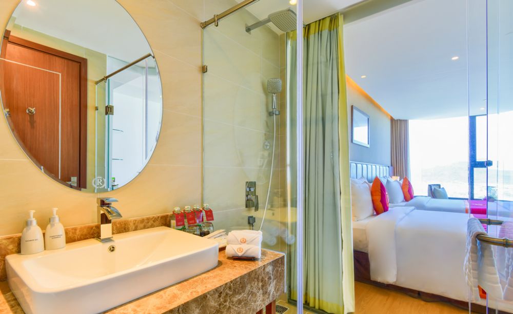 Deluxe Partial SV, Regalia Gold Hotel Nha Trang 5*