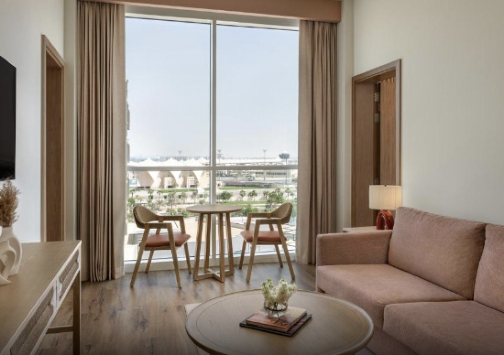 2 Bedroom Suite Plaza View, Yas Plaza Circuit (ex. Centro Yas Island Rotana) 3*