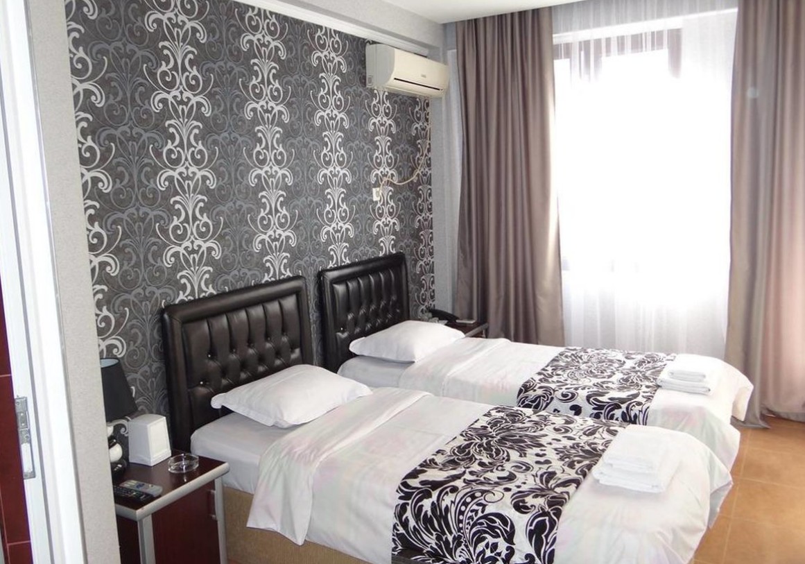 Double/Twin Room, Golden Fish 3*