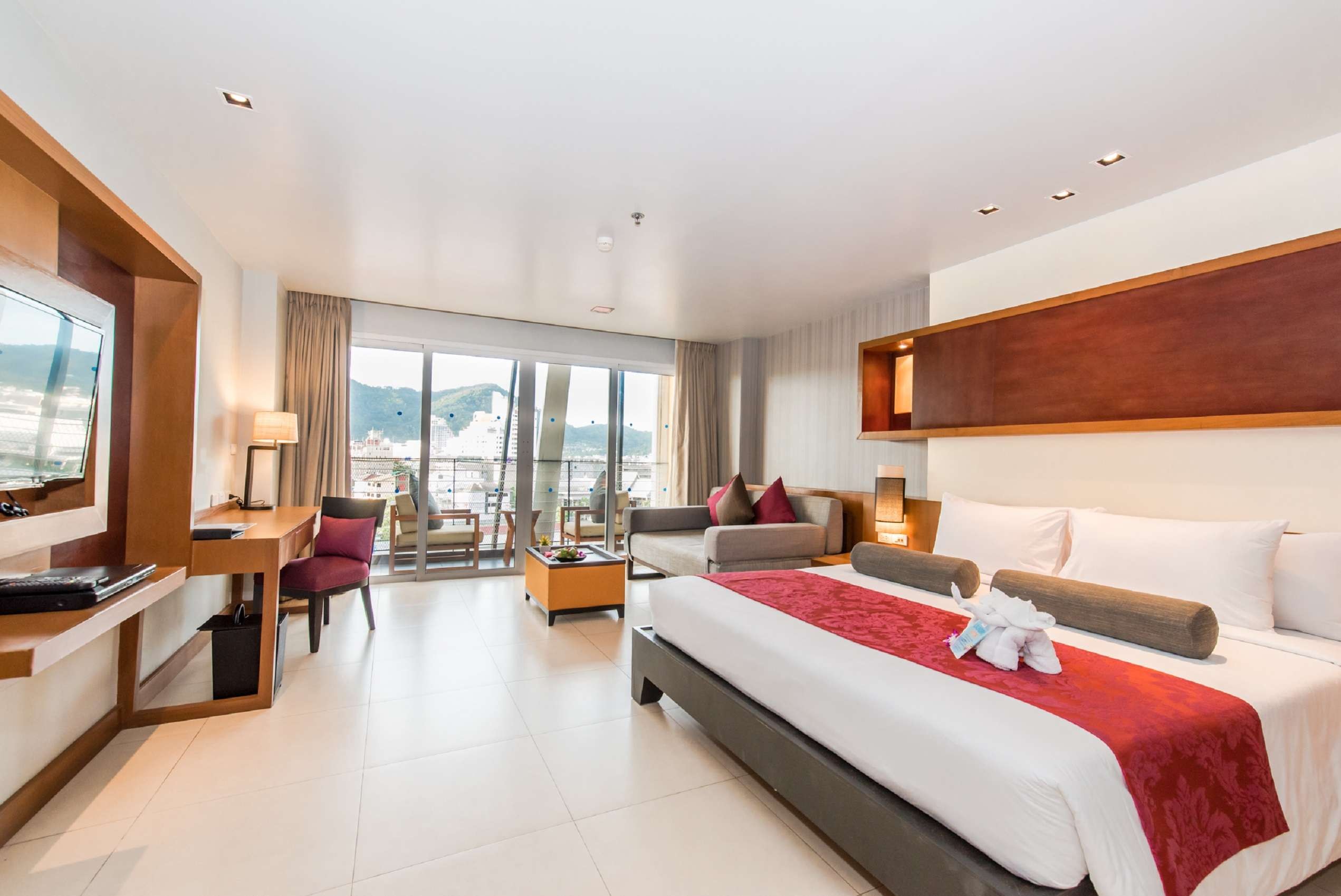 Deluxe Room, Ashlee Hub Hotel Patong 3+