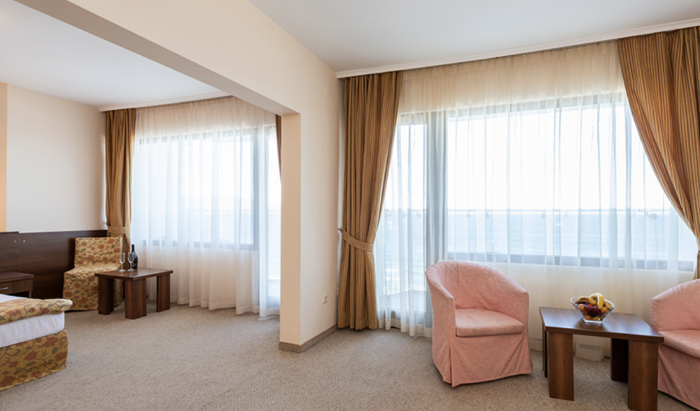 Suite, Burgas Beach 4*