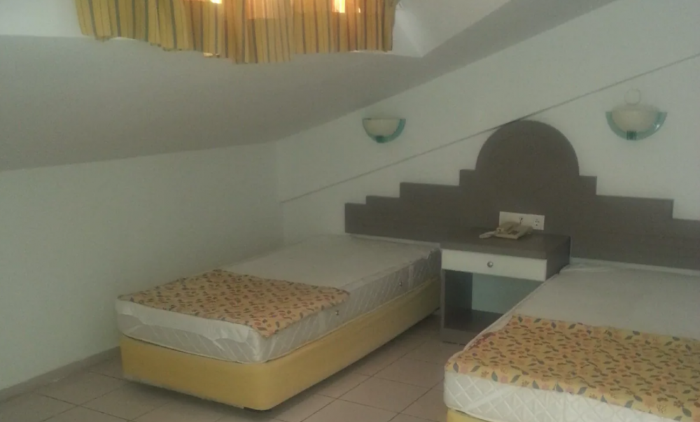 Attic Apartment, Kocer Club Apart 3*