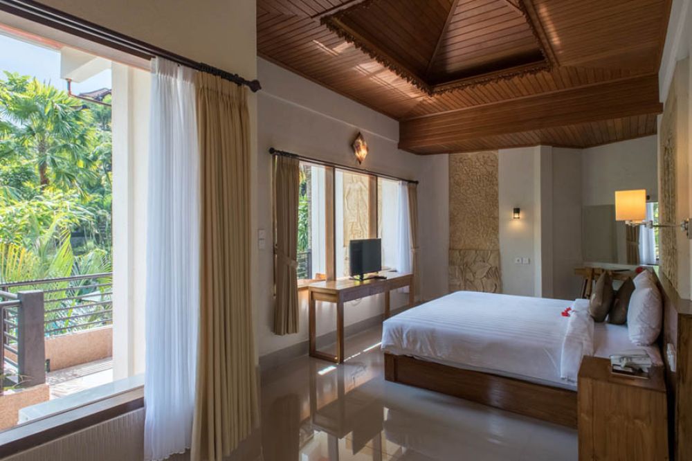 Deluxe/ Legong Suite, Bali Spirit Hotel and Spa 4*