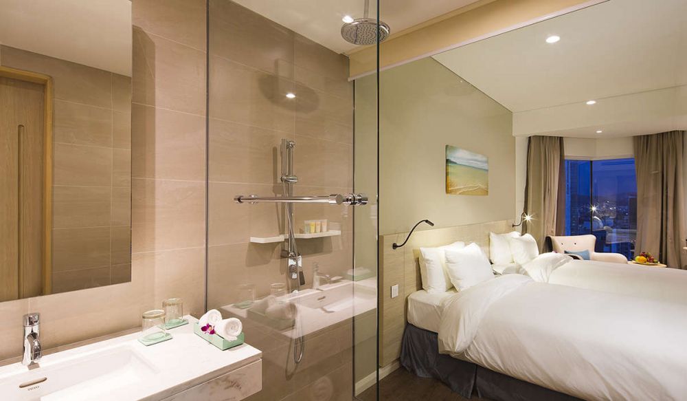 Premier OV, Liberty Central Nha Trang Hotel 4*