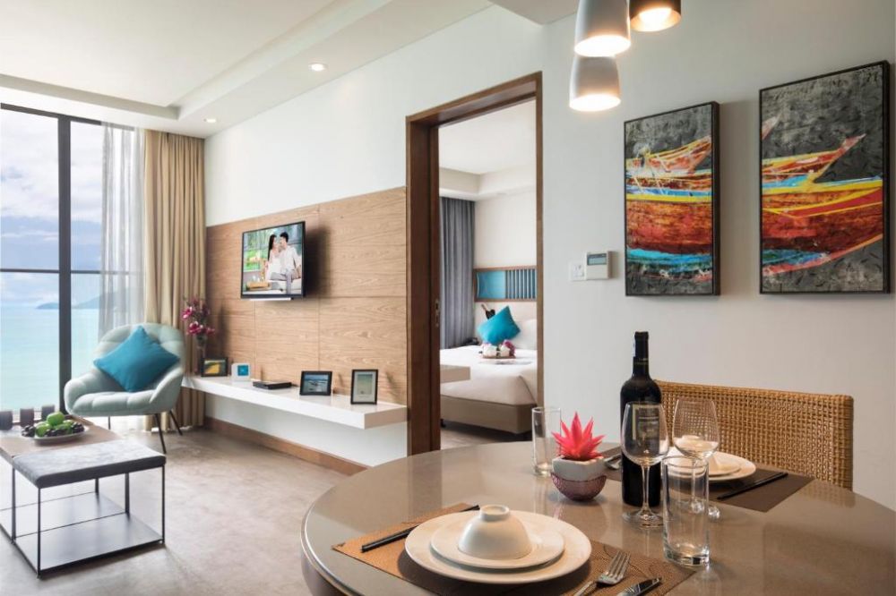 1 Bedroom Executive, Citadines Bayfront Nha Trang 5*