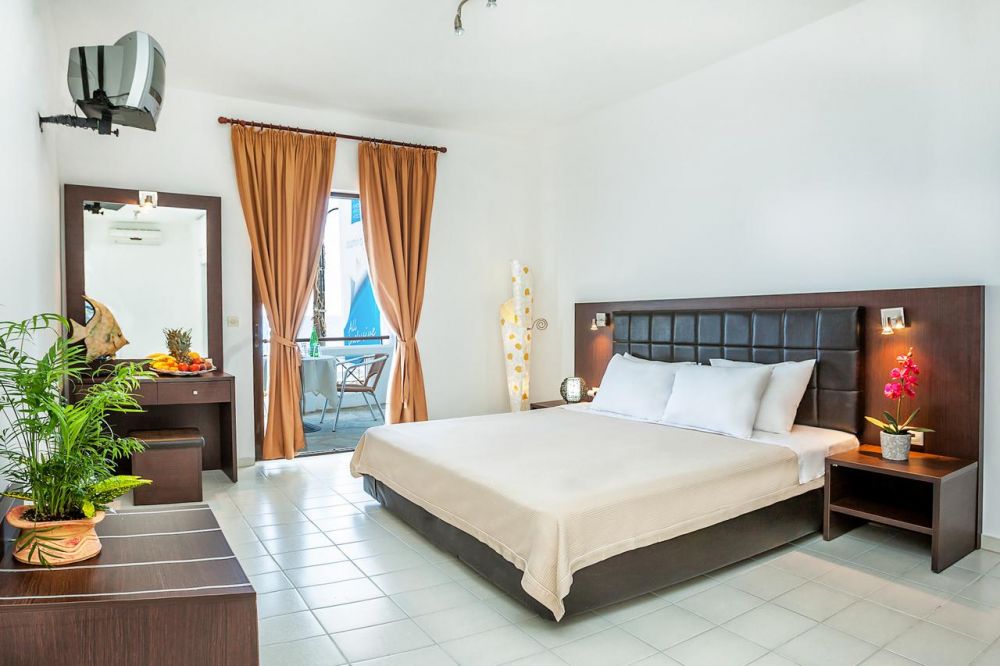 Standard GV/ SV, Xenios Dolphin Beach Hotel 3*