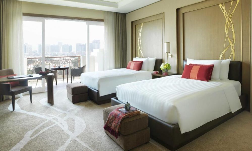 Deluxe Balcony/ Mangroves Room, Anantara Eastern Mangroves Abu Dhabi 5*