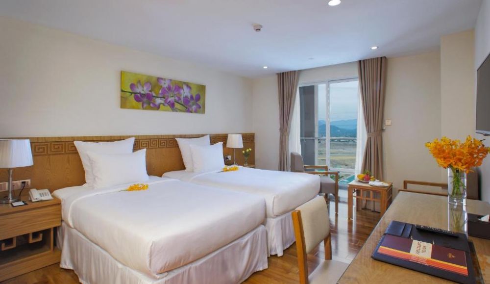 Deluxe, Rosaka Nha Trang 4*