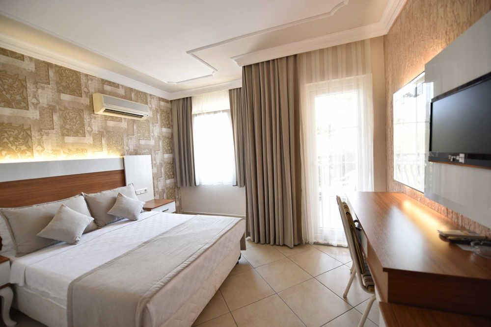 Standard Room/SV, Nicholas Park Hotel 4*