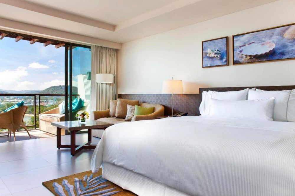 Superior, The Westin Siray Bay Resort 5*